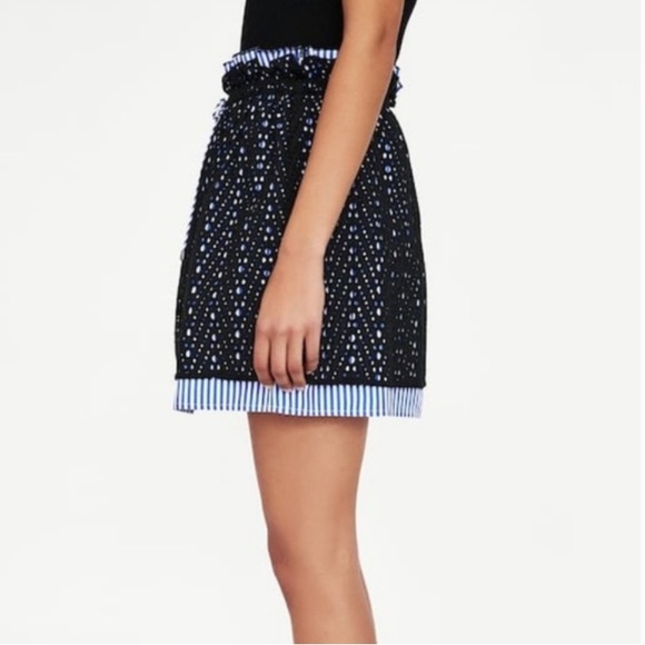 Zara Eyelet Paper Bag Skirt - Picture 3 of 9